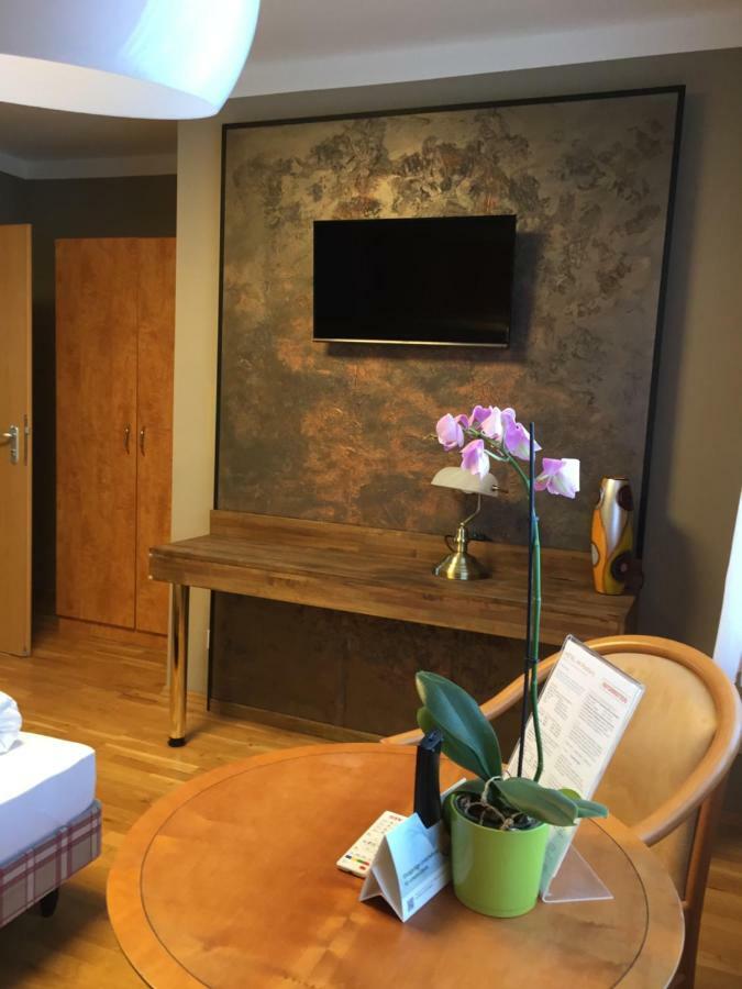 Hotel Am Rossberg Altenahr Εξωτερικό φωτογραφία